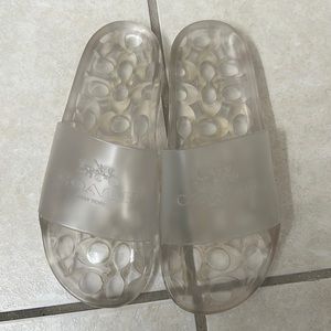 Coach slides size 7